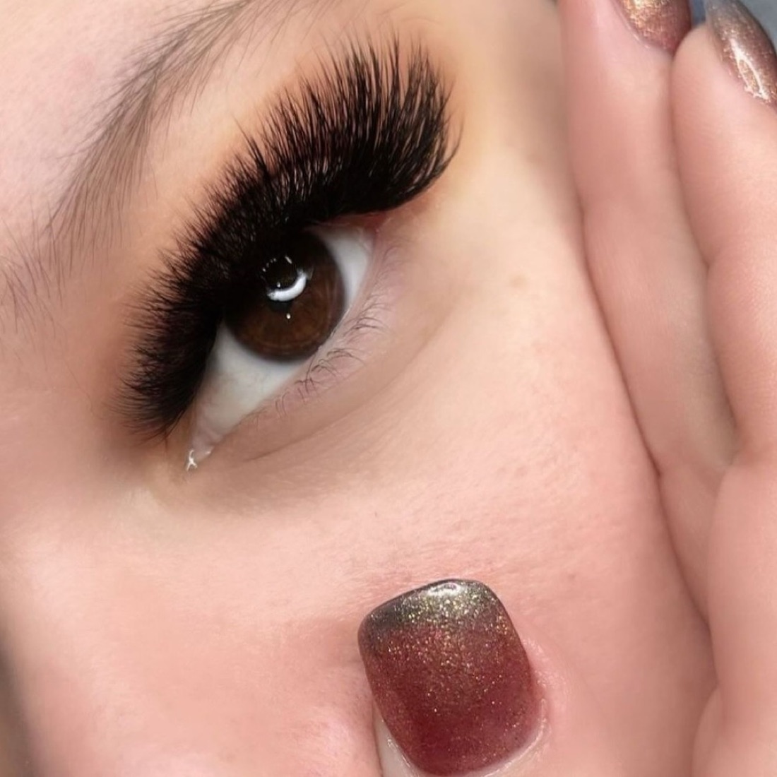 Volume Lash Extensions